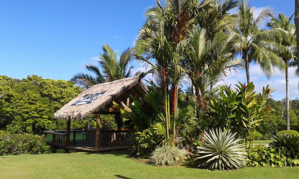 Club Oceanus Resort Pacific Harbour Exterior photo